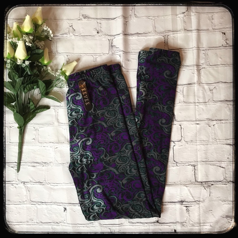 NWT Eevee Leggings One Size